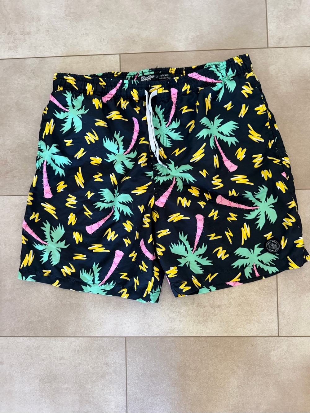 Brooklyn Cloth Men’s Black Tropical Palm Print Swim Shorts